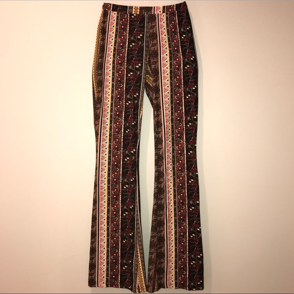 Stretchy patterned pants!! ❗️Never been worn❗️